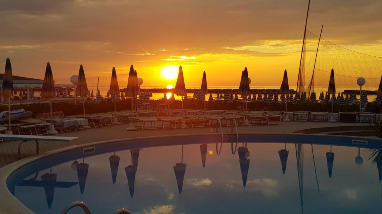 Hotel Marco 丽都迪萨维奥 外观 照片